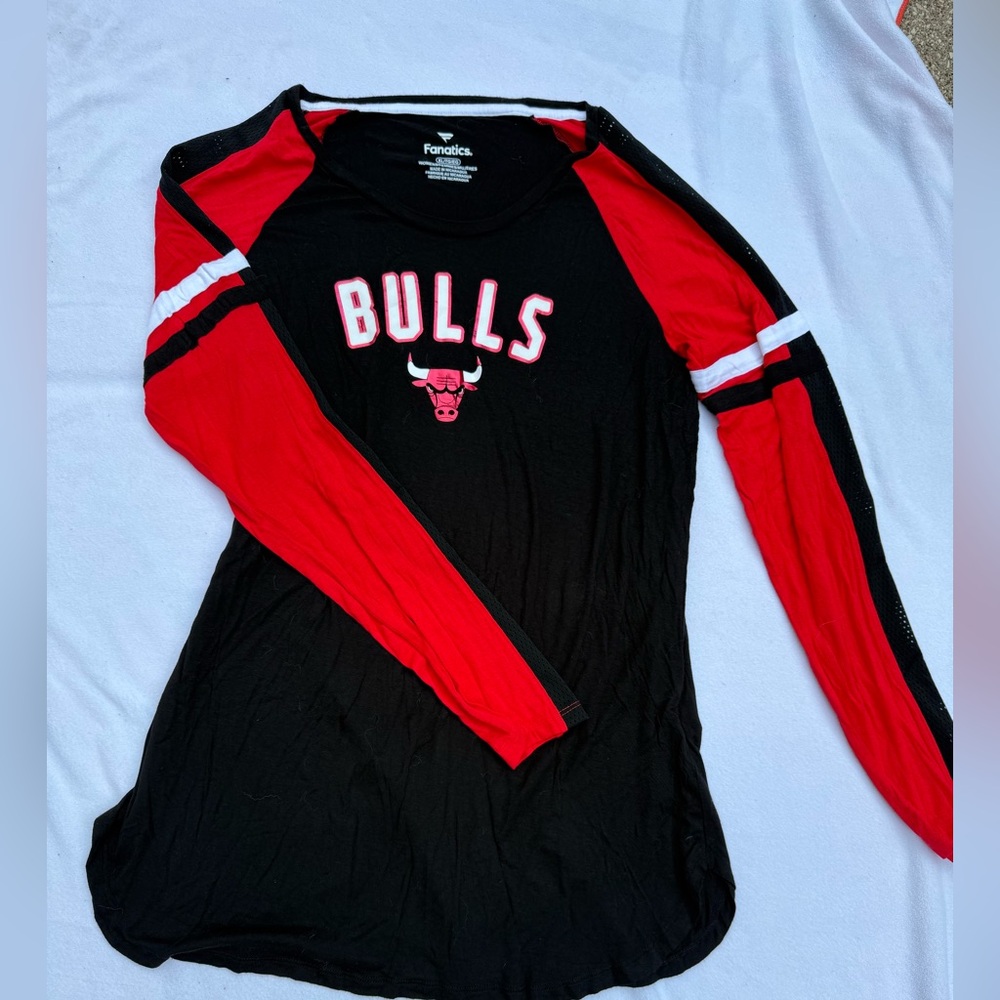 Fanatics Bulls Long Sleeve Shirt